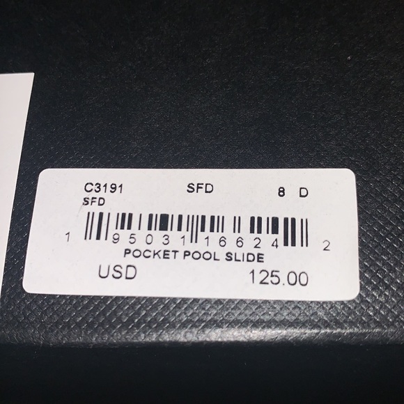 Coach Pocket Pool Slides - Picture 12 of 12